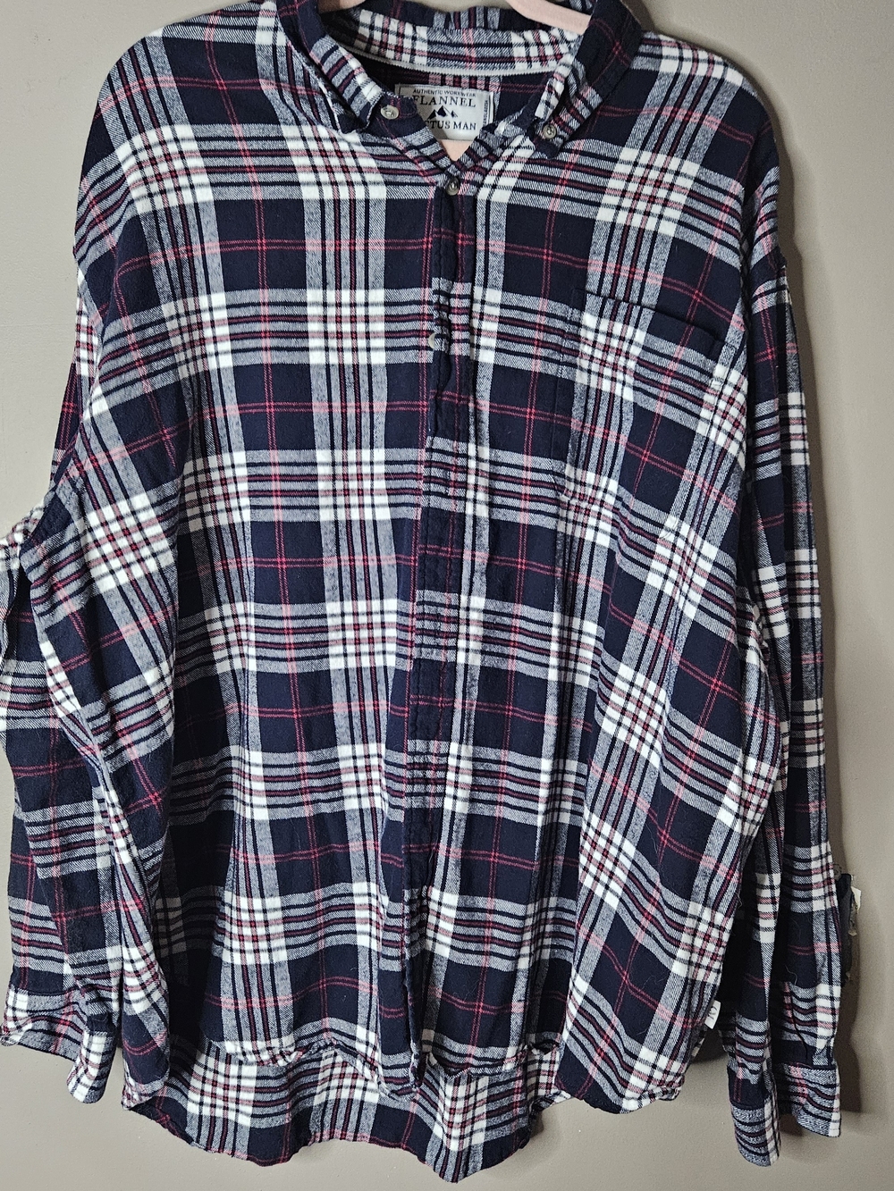 Cactus Navy, White & Red Plaid Button-Down Shirt Size XXL Ptp 25" Length 28"
